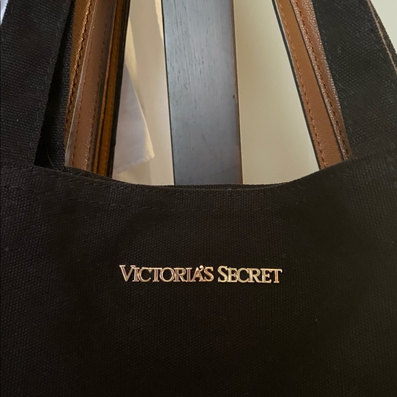 Victoria's Secret Black Tote w/Glitter Bottom - Picture 3 of 4